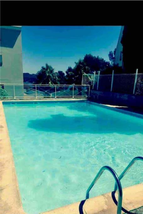 La Digue, 2 Chambres, Vue Mer Et Piscine La Seyne-sur-Mer Buitenkant foto